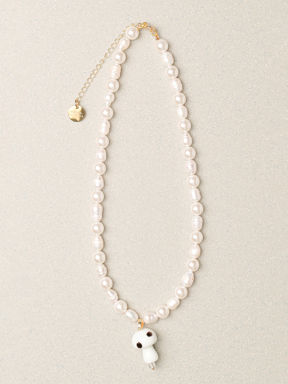 Mushi-Dangle Necklace-White