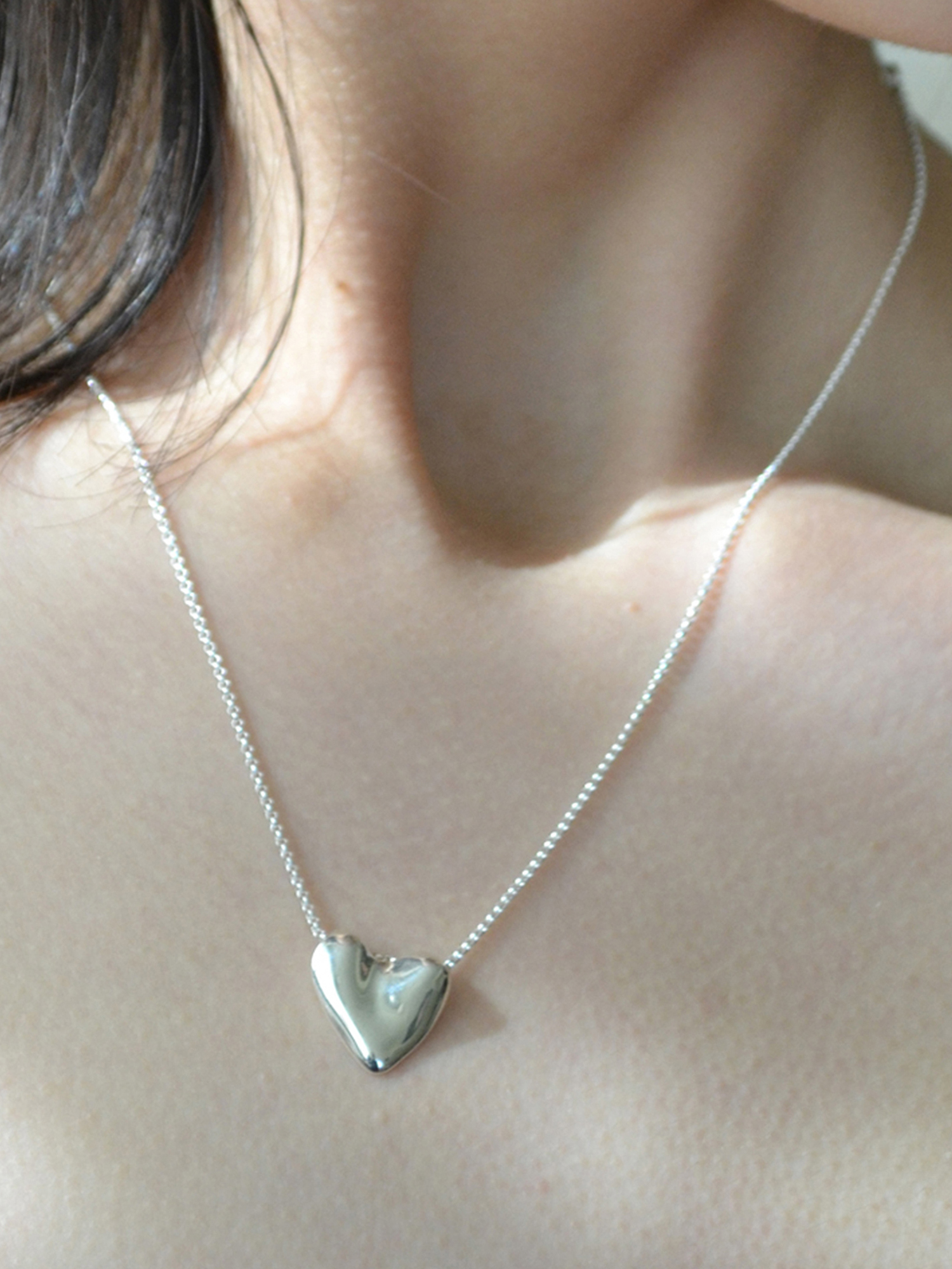 Wavy Heart Necklace
