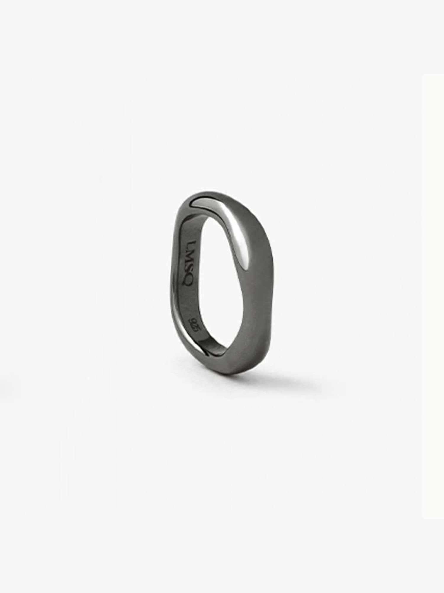 Cold Wave Ring - Black