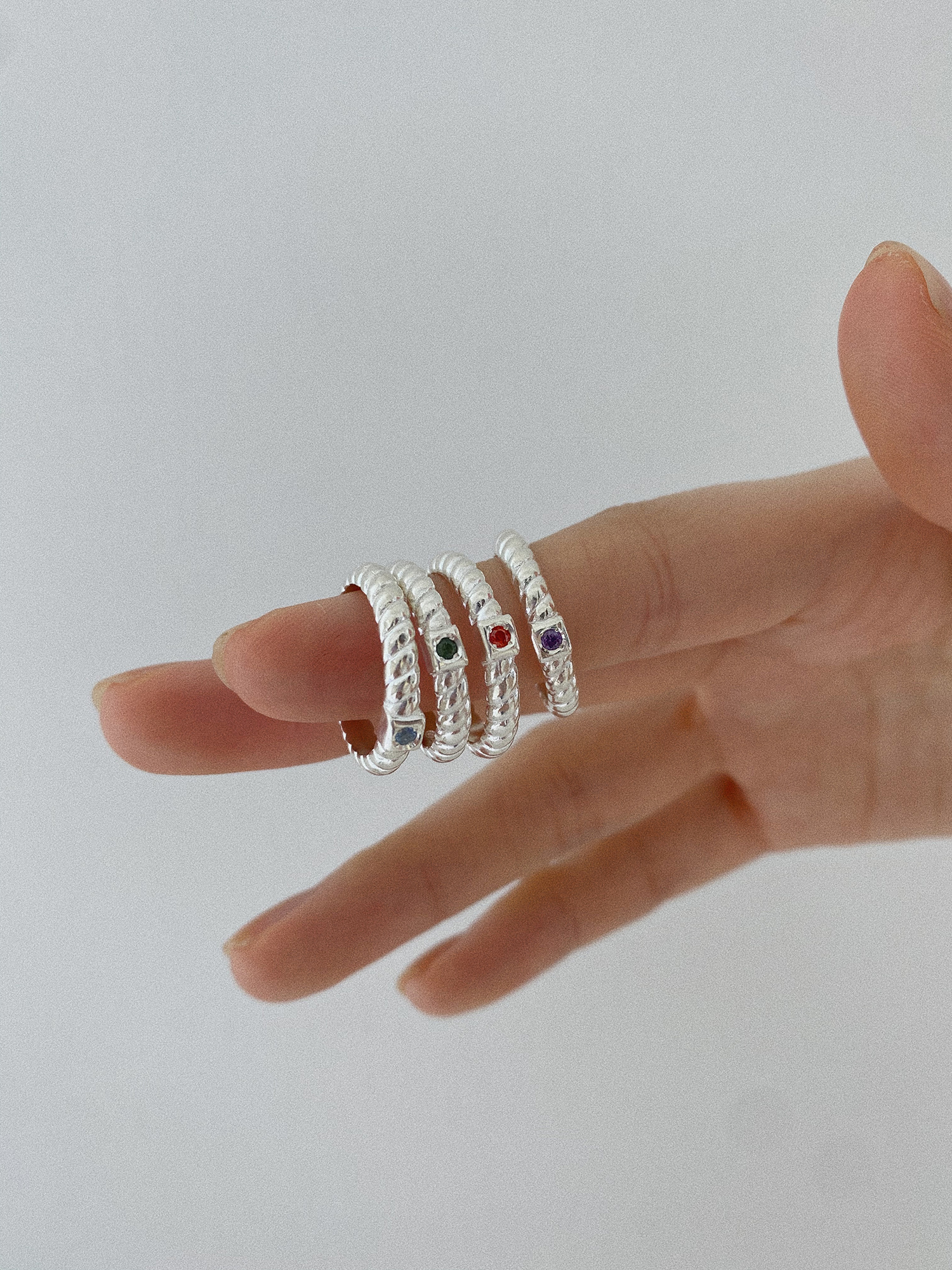 2mm Cubic Twist Ring